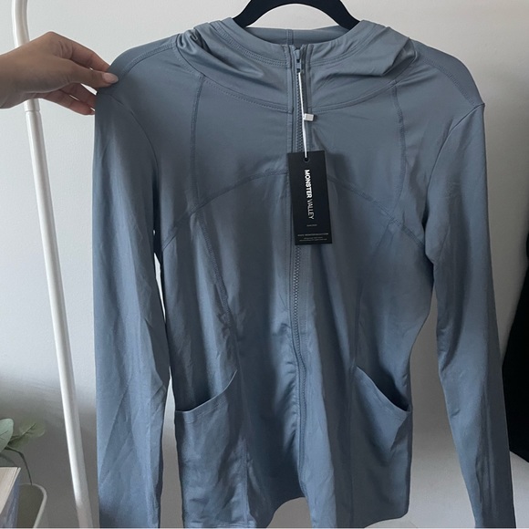 lightweight jacket - Picture 2 of 2